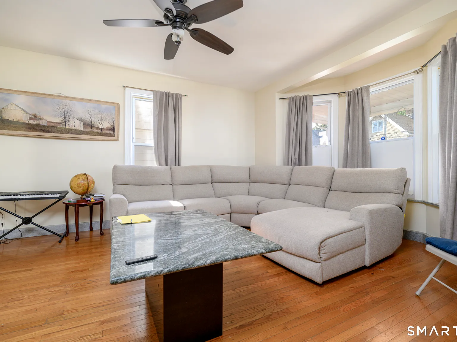 4 bed, 1.5 bath, 1812 sqft, $3,200 — Photo 4