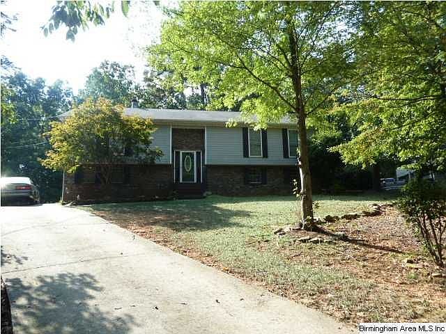 2nd image of 1802 Reed Rd