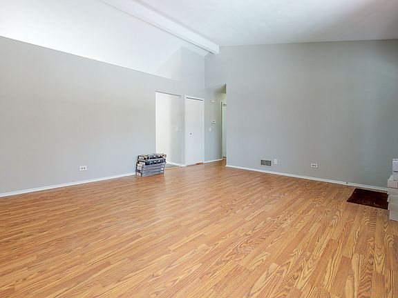 2nd image of 1712 Hermon Ave