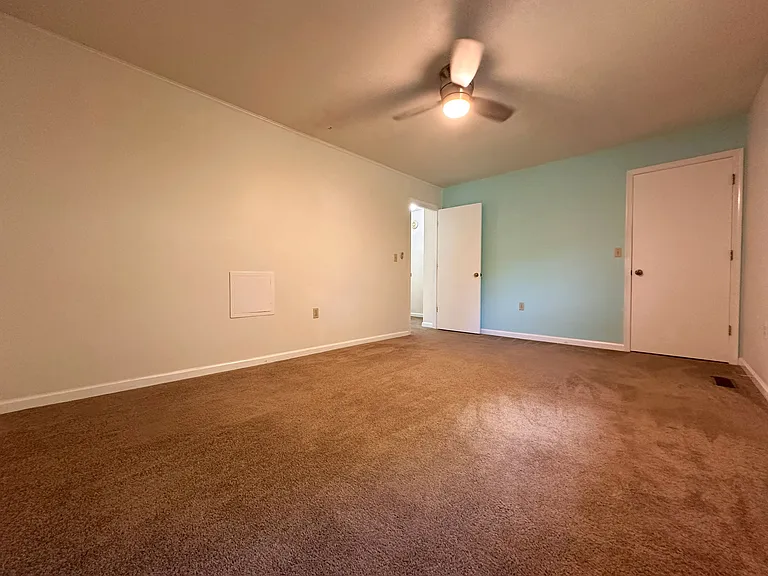 700 Rife Rd #8L — Photo 20