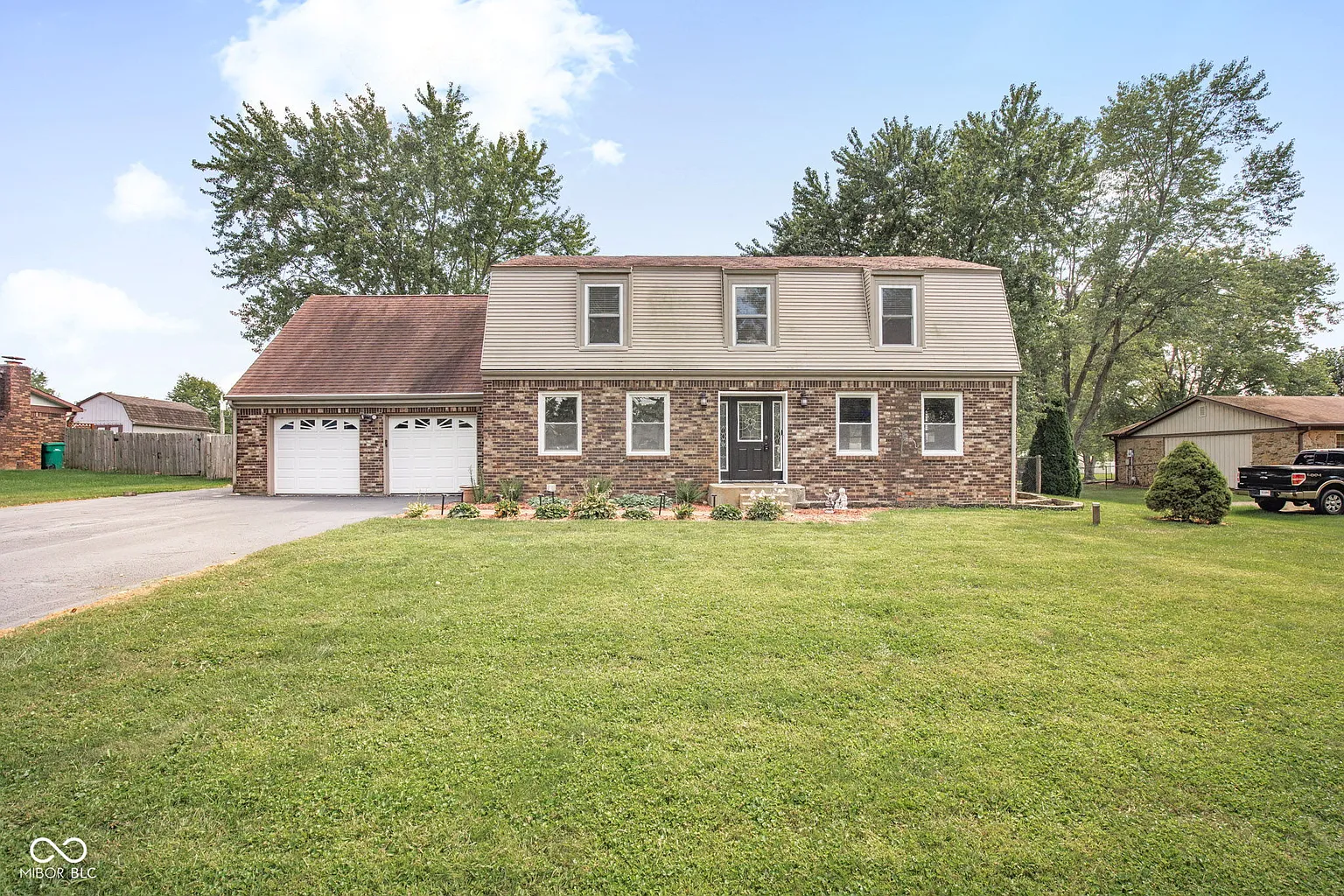 2203 Alexandria Dr photo 1