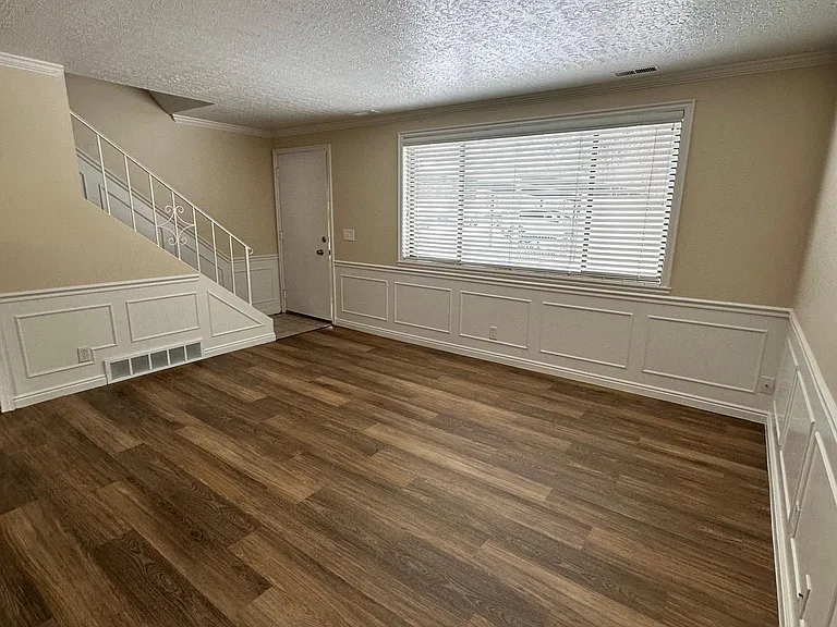 1781 E 4500 S — Photo 2