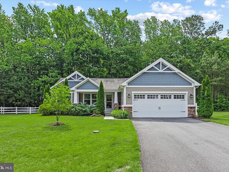 1st image of 37296 Woods Run Cir
