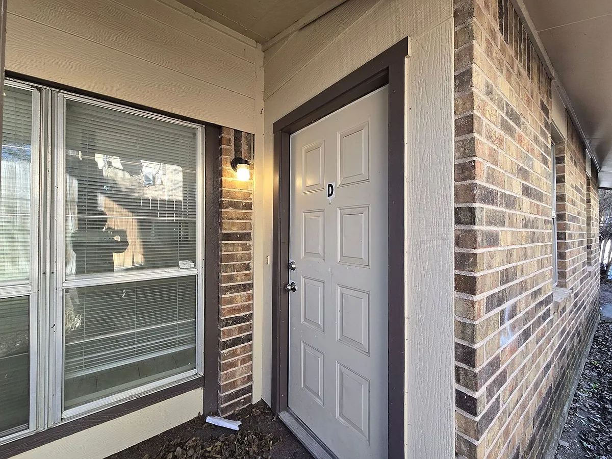 Building Photo - 1207 Boulder Run #D