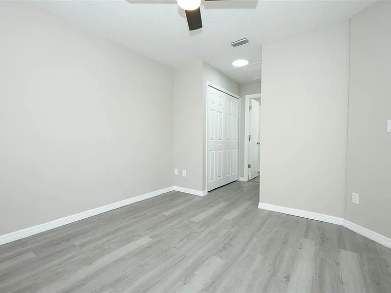 786 Lincoln Pkwy — Photo 10