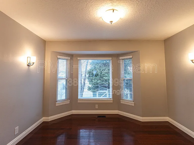 2205 N 1100 W — Photo 12