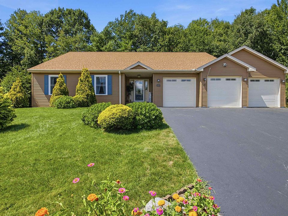 1st image of 77 Linny Lane