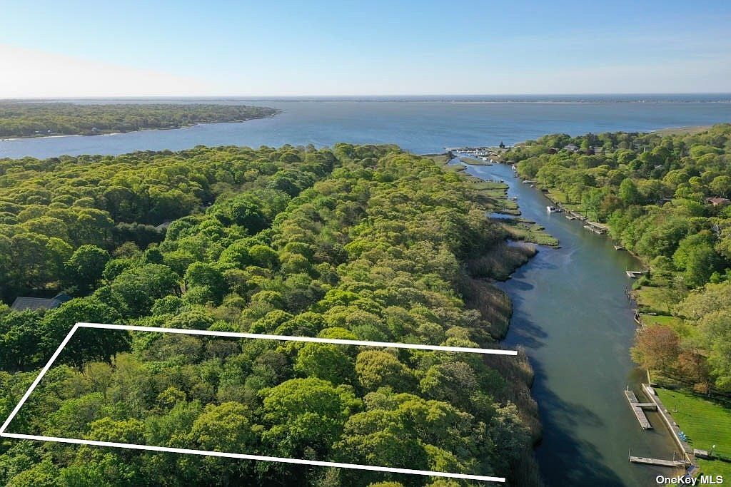 20 Inlet View Path, East Moriches, NY 11940 Zillow