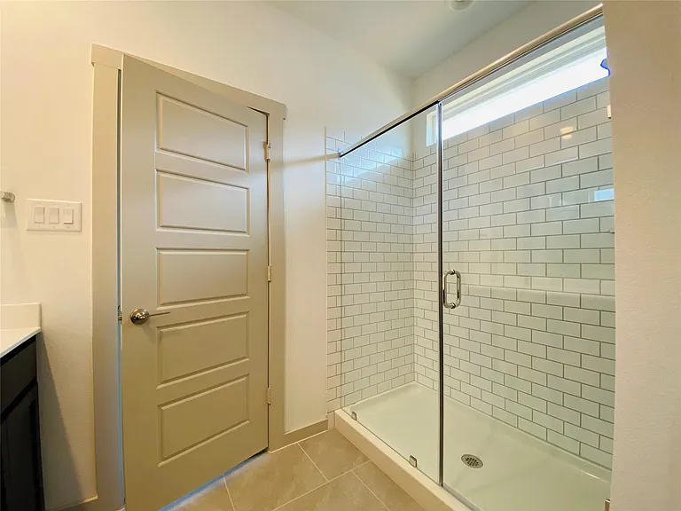 2811 Chancery Summit Ct — Photo 10