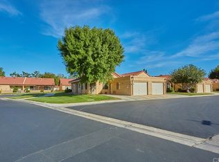 11677 Locust Ln, Apple Valley, CA 92308