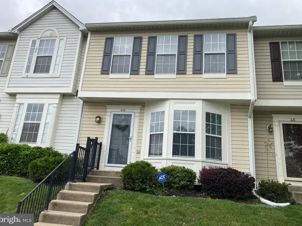 44 Royalty Cir, Owings Mills, MD 21117