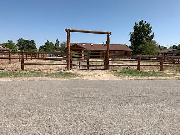 3rd image of 11433 Roseville Dr
