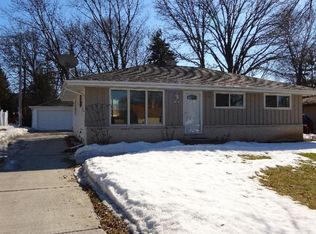 6523 W Leroy Ave, Greenfield, WI 53220