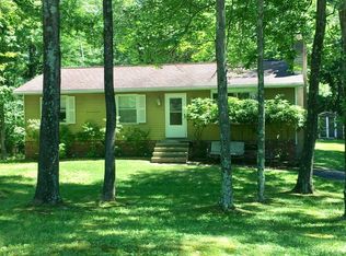 1314 Seneca Trl, Stroudsburg, PA 18360