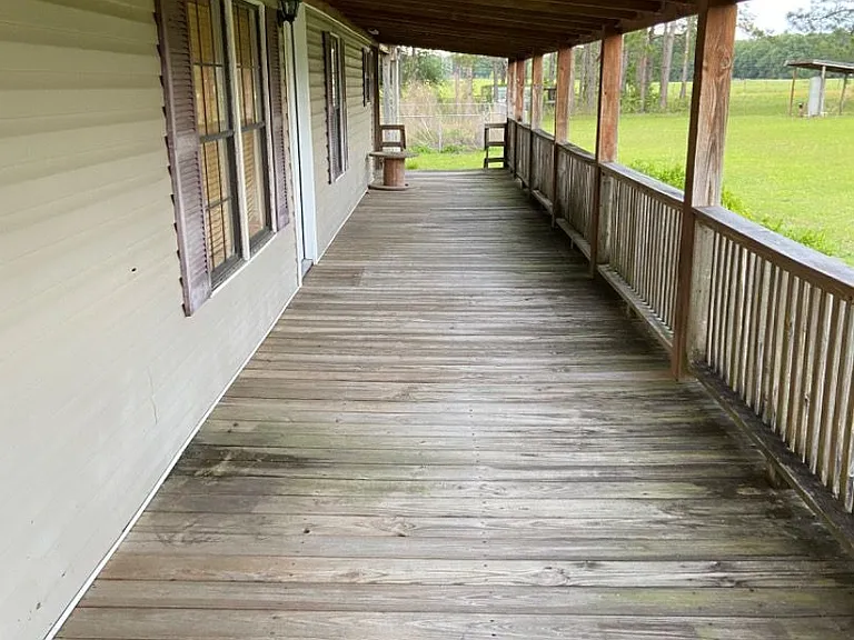 4015 US Highway 129 — Photo 19