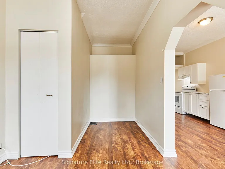 363 Barton St E #1 — Photo 10