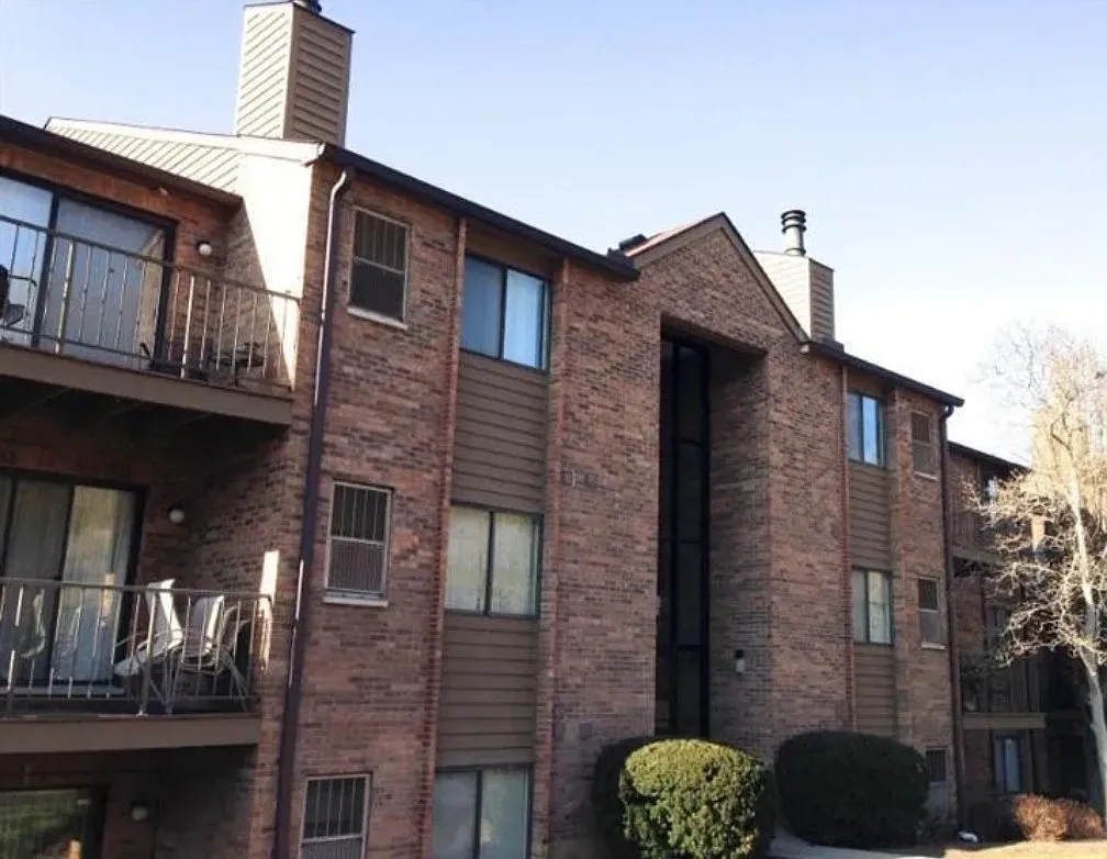 2 bed, 960 sqft, $1,500 — Photo 1