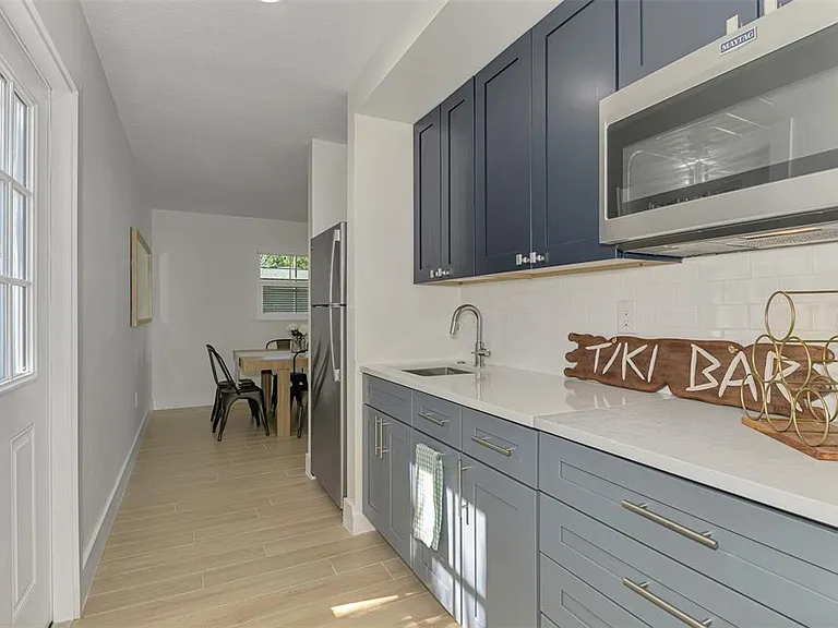 1100 Point Of Rocks Rd — Photo 27