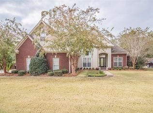 506 Winding Wood Dr, Wetumpka, AL 36093