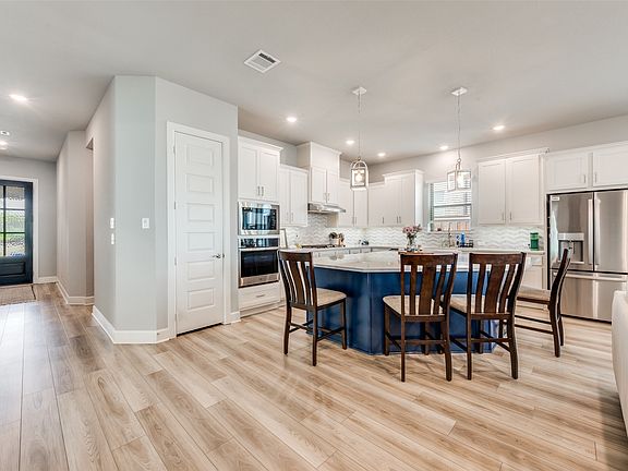 3rd image of 2703 Trinity Ridge St