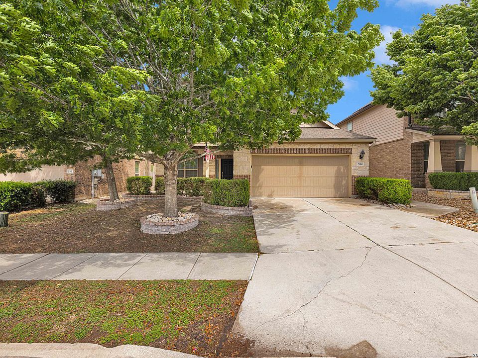 1st image of 584 Saddlehorn Way
