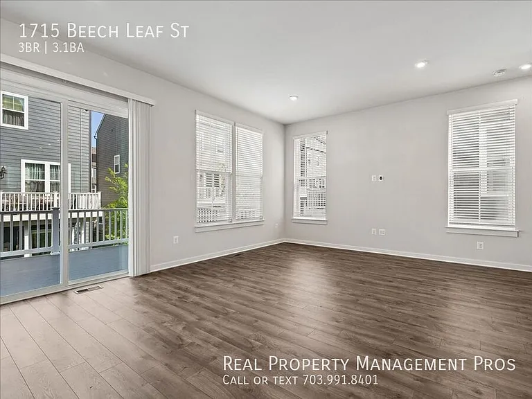 1715 Beech Leaf St — Photo 10