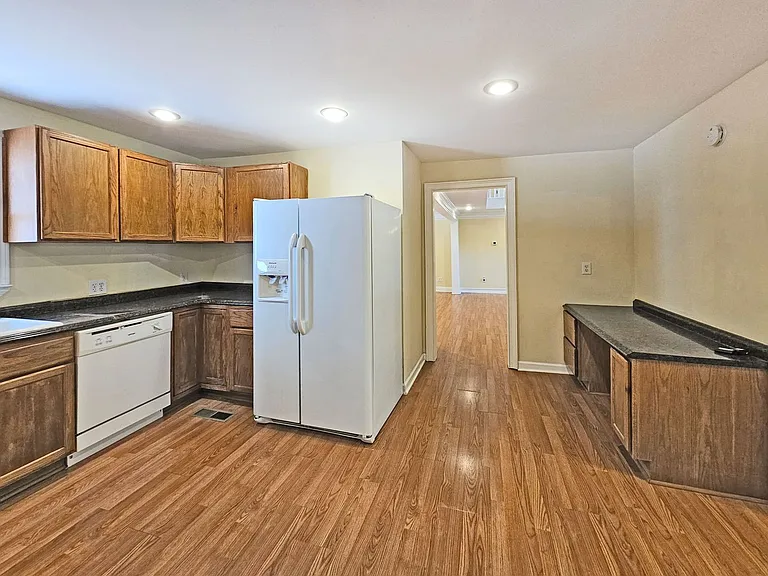 1653 Wildwood Rd NE — Photo 23