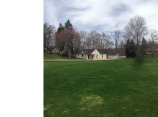 4033 State Rd, Akron, OH 44319