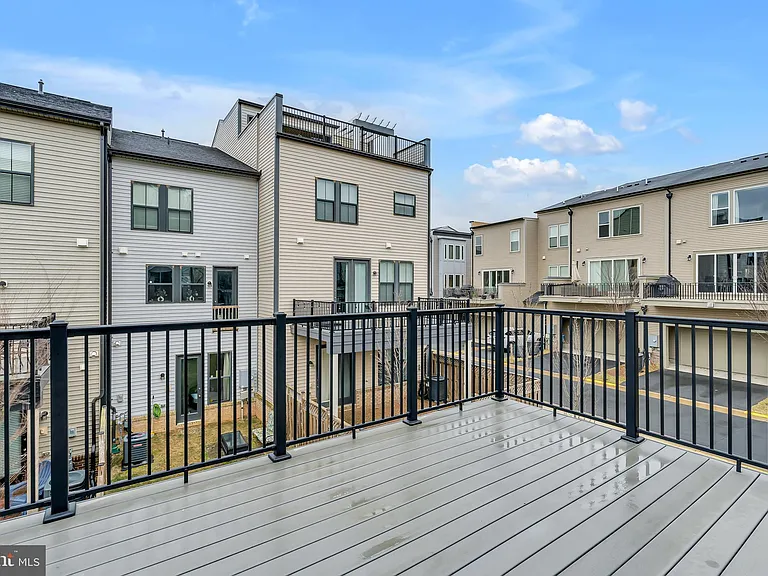 42281 Belgrave Gardens Ter — Photo 28
