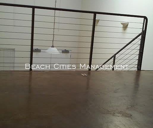 4th image of 278 Alamitos Ave APT 16
