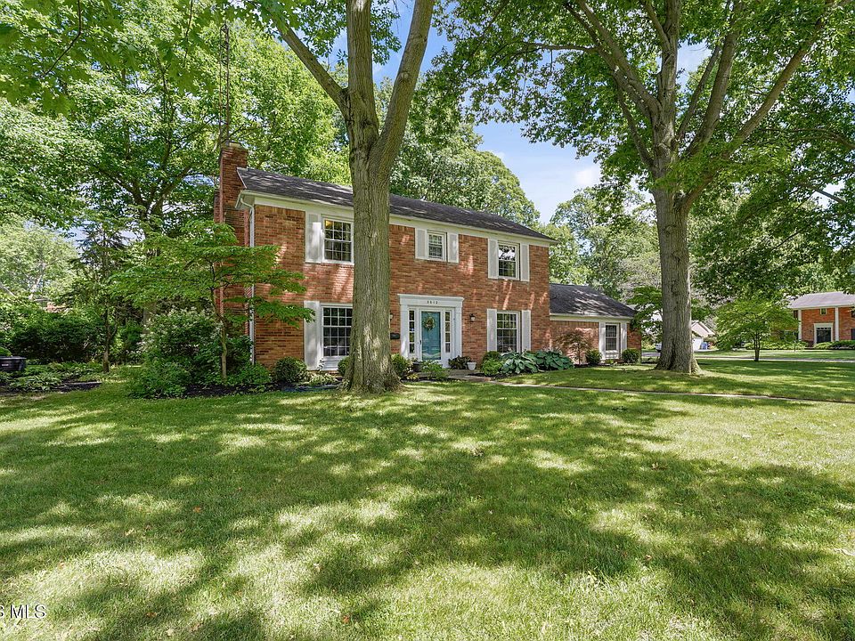 1st image of 3610 Chesterton Dr