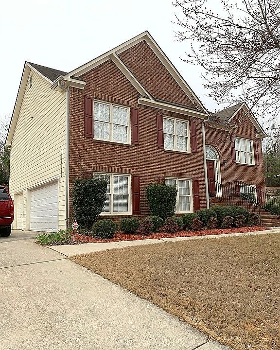 2nd image of 3588 Green Pine Way