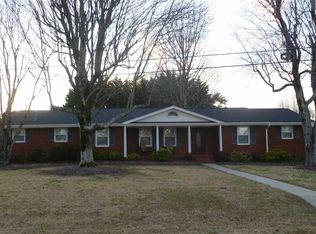 105 Donald Dr, Easley, SC 29642