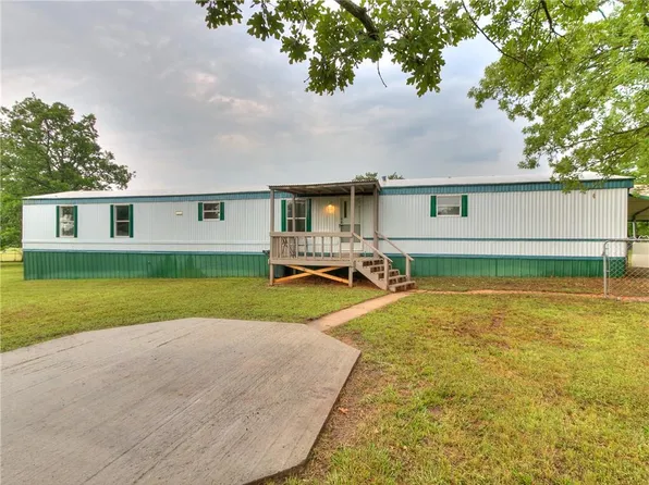 100 Summer Oaks Dr, McLoud, OK 74851