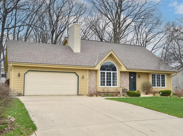 10300 West Rogers STREET, West Allis, WI 53227