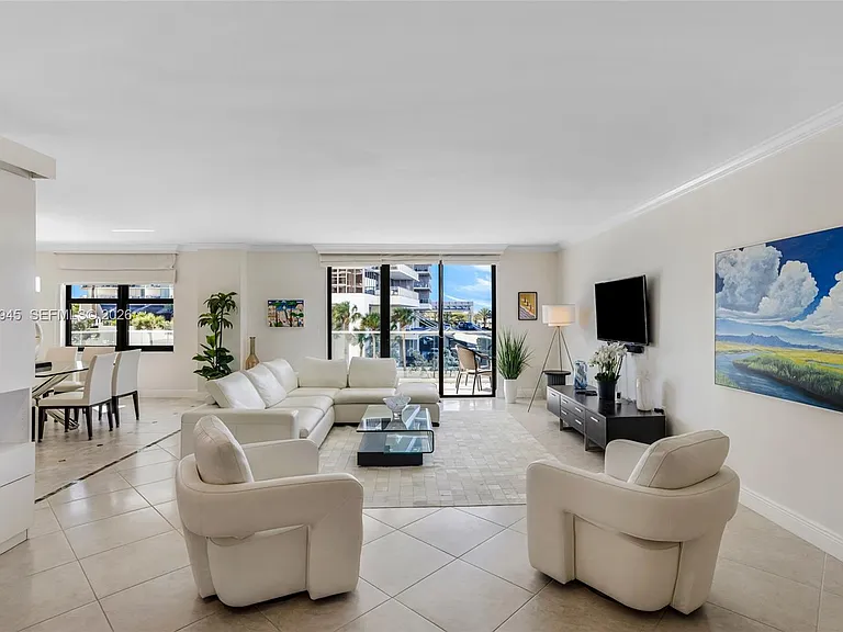 9801 Collins Ave #5S — Photo 4