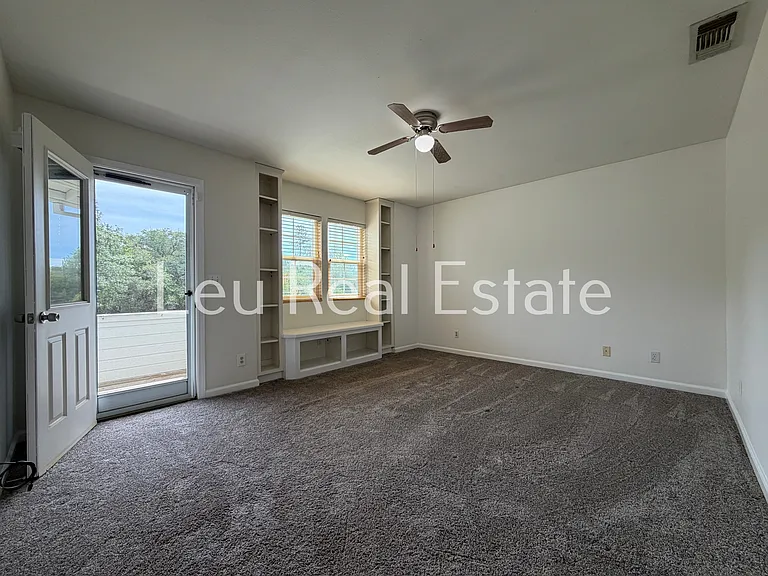 2548 Golden Eagle Ln — Photo 13
