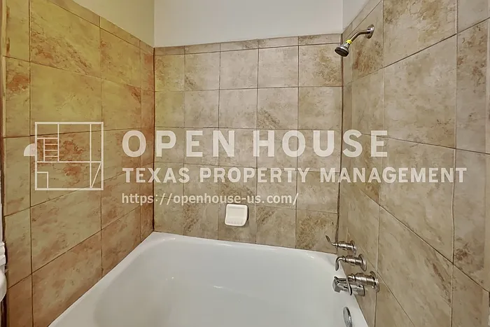1025 Aspen Ln — Photo 16