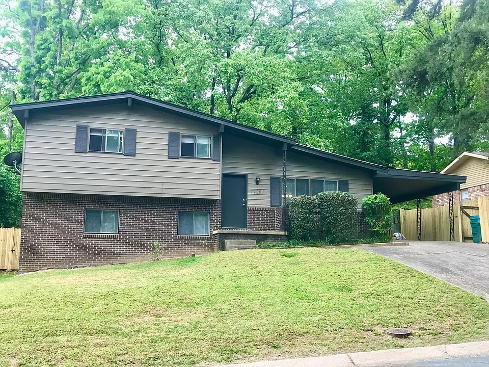 11201 Birchwood Dr