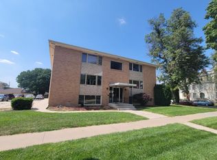 701 S 11th St APT 12, Lincoln, NE 68508