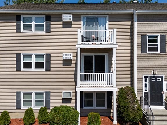 2nd image of 1585 Braley Rd APT 51