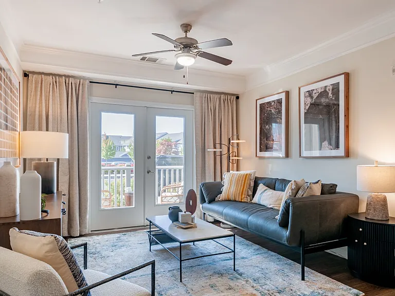 The Haven at Atwater Village — Photo 4