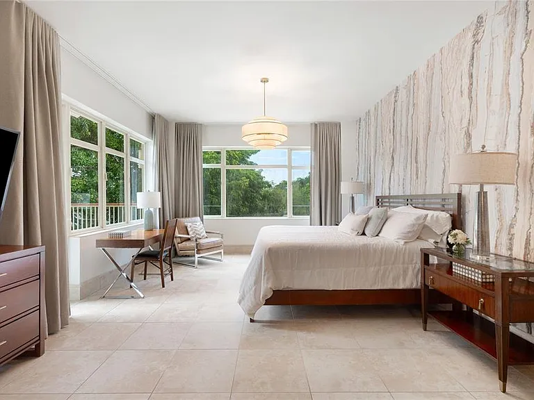 500 Plantation Village Dr #3-208 — Photo 22