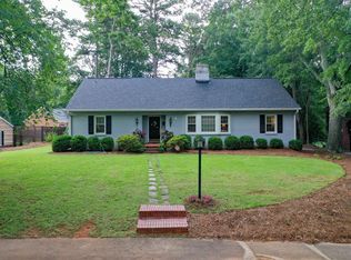 142 E Tallulah Dr, Greenville, SC 29605