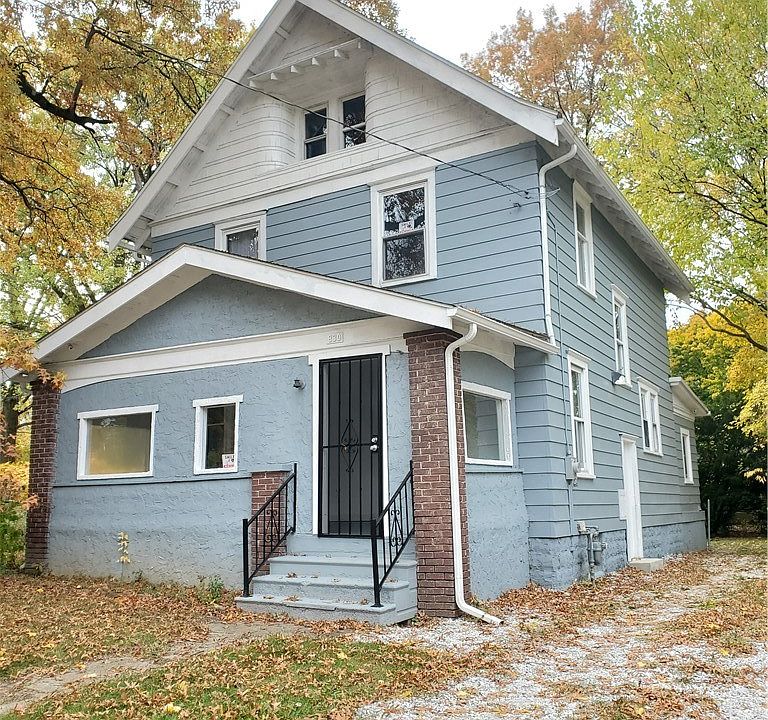 1st image of 830 Sumner St