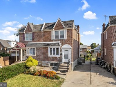 2111 Fuller St, Philadelphia, PA, 19152