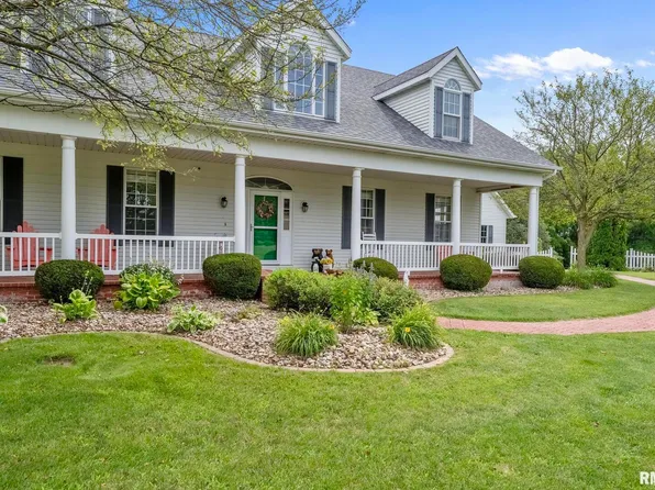 10723 104th St, Coal Valley, IL 61240