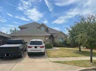 2012 Allyson Dr, Heartland, TX 75126