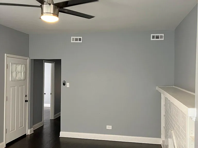 7704 S Laflin St #2 — Photo 8
