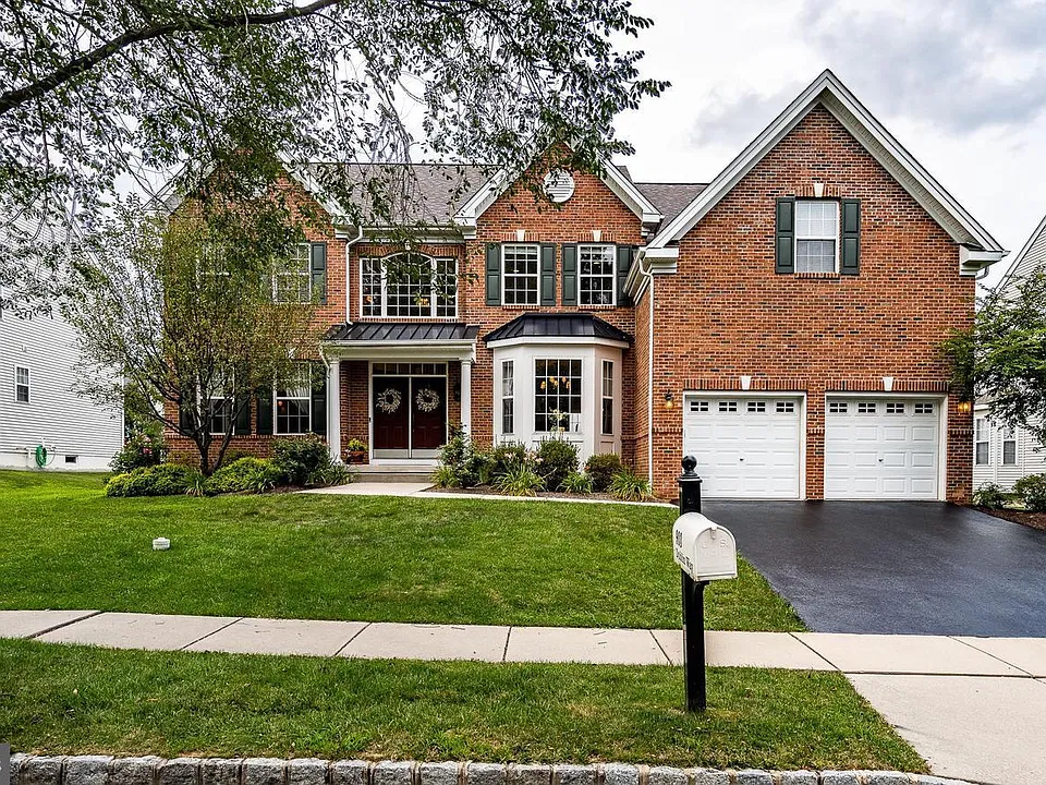 903 Dublin Way